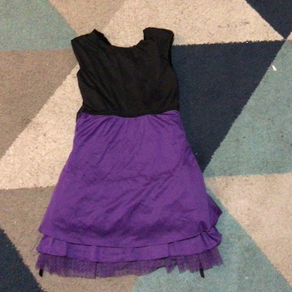Flare Poof Dress - Picture 10 of 11